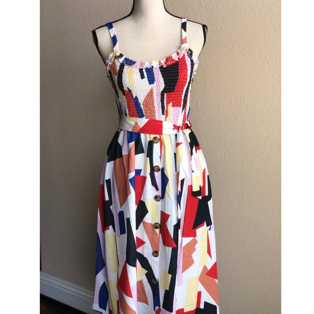 ✨ONLY 1 LEFT✨ JUST IN✨SMOCKED PRINTED SUNDRESS - Picture 3 of 4